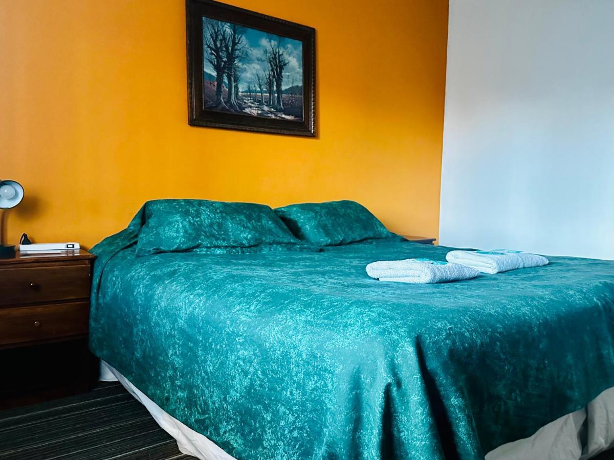 Amancay Hostal Patagonico Hotel El Calafate Exterior photo